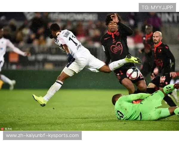 法甲最具代表性的快速反击战术实例解析